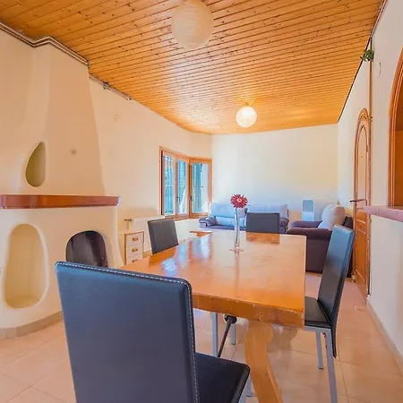 Rafol 2005 Villa